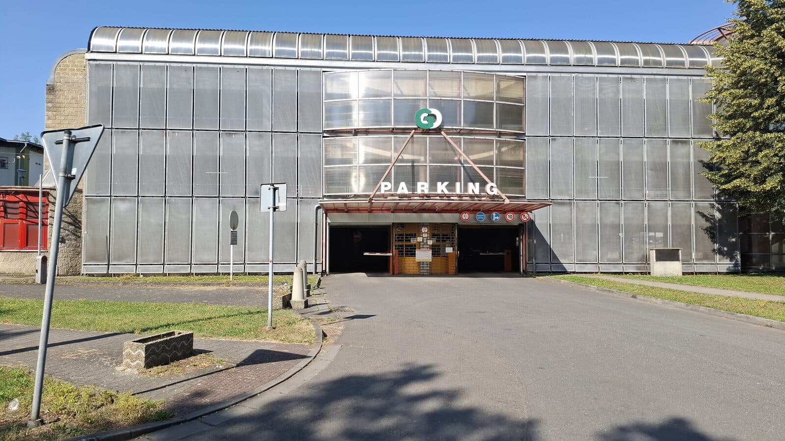 Černá louka – vícepodlažní parking